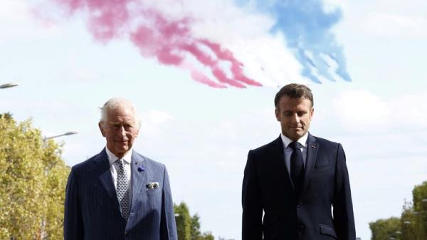 Britain's King Charles and French President Emmanuel Macron attend a remembrance ceremony at Arc de Triomphe Paris, France, 20 September 2023, on the first day of a state visit to France. YOAN VALAT/Pool via REUTERS