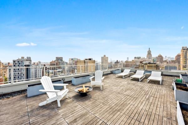 The expansive roof terrace.