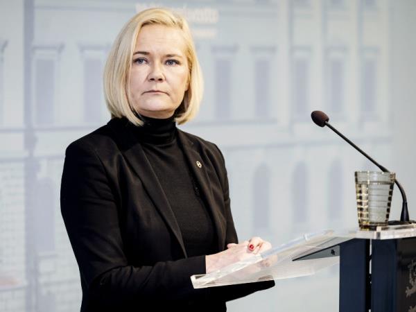 Minister of the Interior Mari Rantanen (PS) reacted at a news co<em></em>nference co<em></em>ncerning travel restrictions at the border between Finland and Russia in Helsinki on Thursday, 11 January 2024.