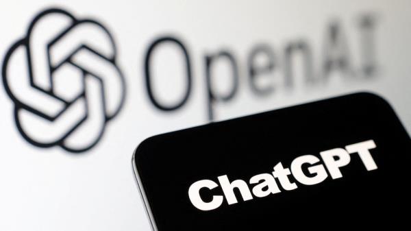 ChatGPT Rolls Out Voice Chat Feature to All Free Users on iOS and Android