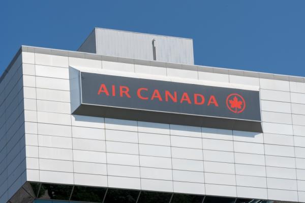 Air Canada sign