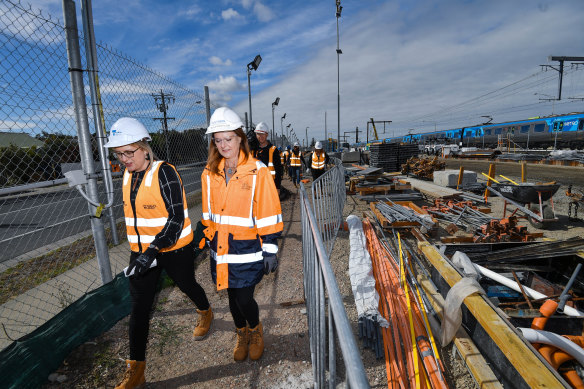 Planning minister So<em></em>nya Kilkenny with now premier Jacinta Allan.